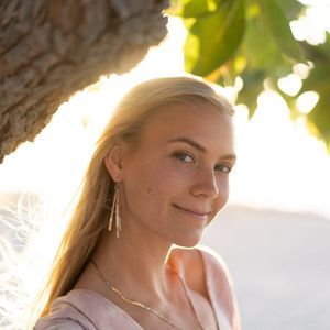 Meet your Posher, Basil